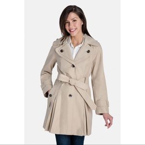 NWOT Mid-Length Trench Coat / London Fog